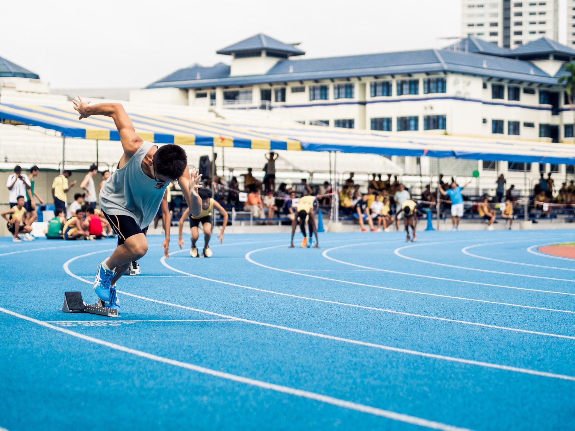億盛體育<br>YISHENG SPORTS